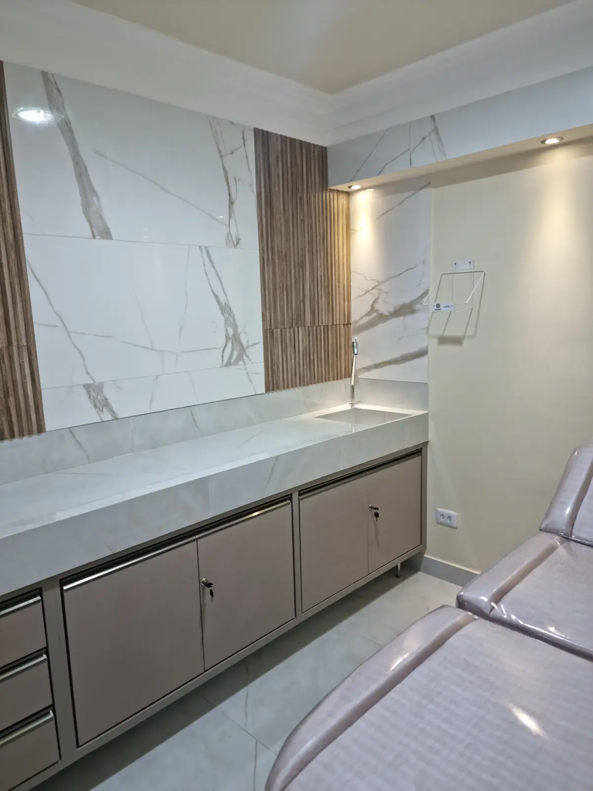 Consultório Una CWK — sala pronta para locação