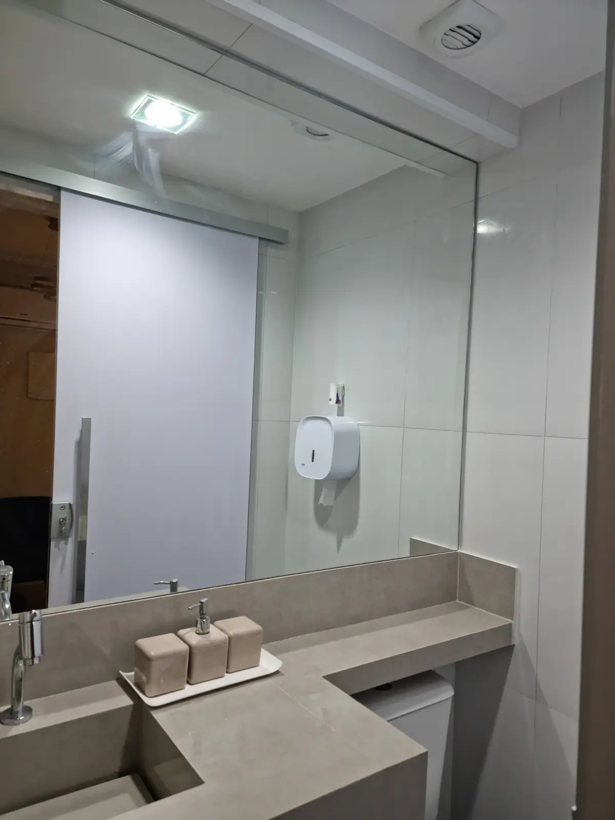 Consultório Una CWK — espaço bem iluminado e ventilado